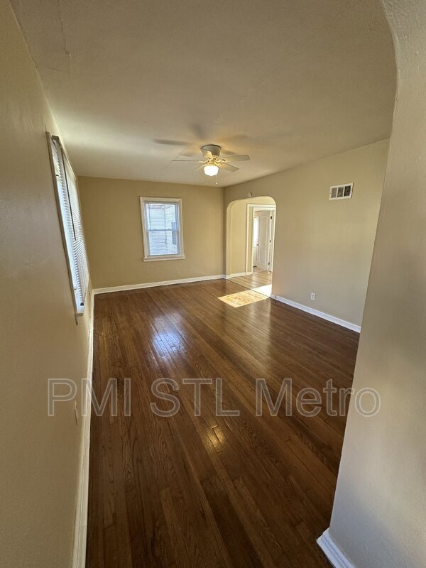 Foto del edificio - 6910 Roland Blvd