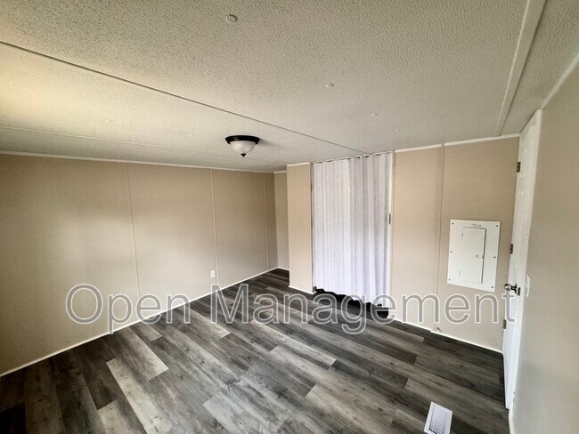 Foto del edificio - 1400 Cleveland Rd