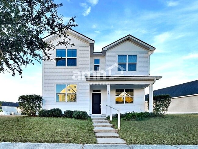 Building Photo - 208 Clearwater Cir