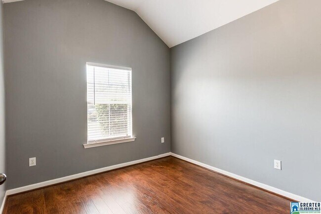 Foto del edificio - 238 Saratoga Ln