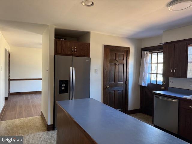 Foto del edificio - 227 Fairview Ave