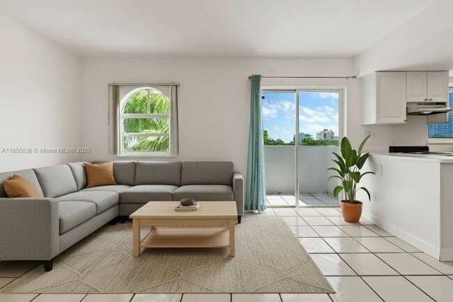 Foto del edificio - 3052 SW 27th Ave