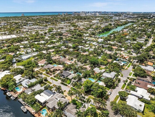 Foto del edificio - 1786 NE 21st St