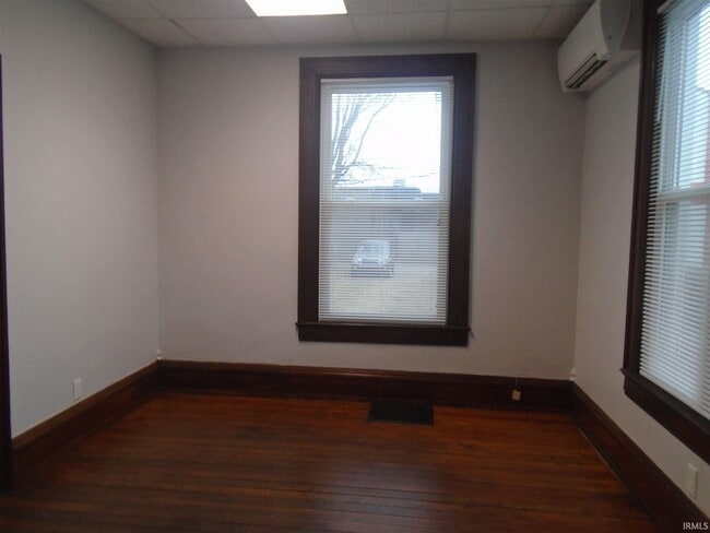 Foto del edificio - 623 W Washington Blvd