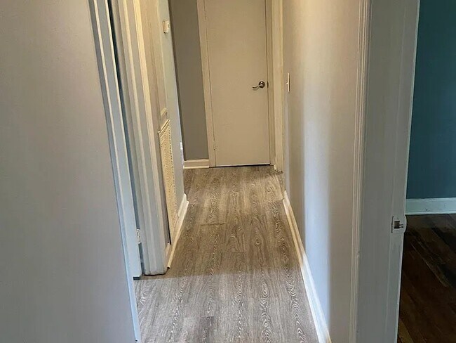 Foto del edificio - 720 Ivey St