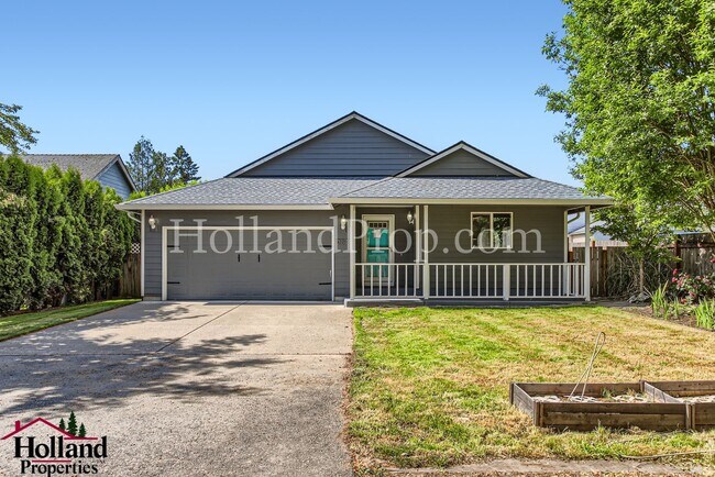 Foto del edificio - Charming & Spacious 3-Bed, 2-Bath Home in Peaceful North Plains!