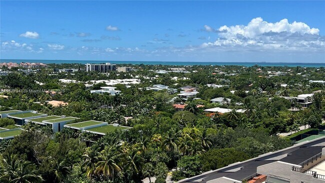Building Photo - 201 Crandon Blvd