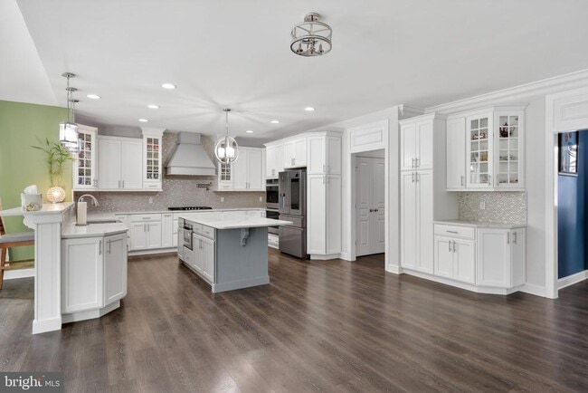 Building Photo - 129 Meridian Blvd