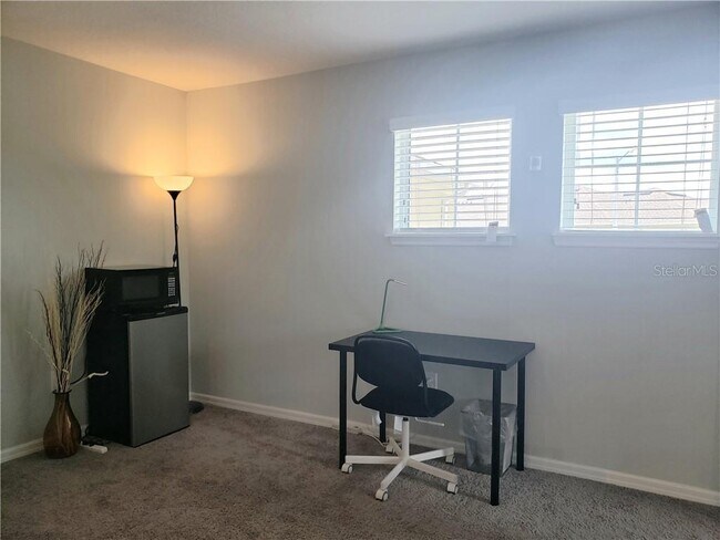 Foto del edificio - 2224 Lennox Dale Ln