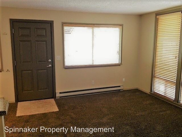 Building Photo - 1 br, 1 bath House - 604 N. 3rd. St. #8