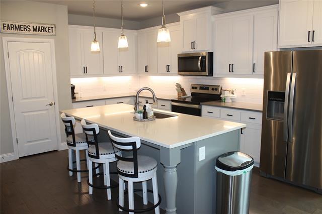 Foto del edificio - 2920 Josie Dr