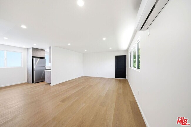 Foto del edificio - 333 6th Ave