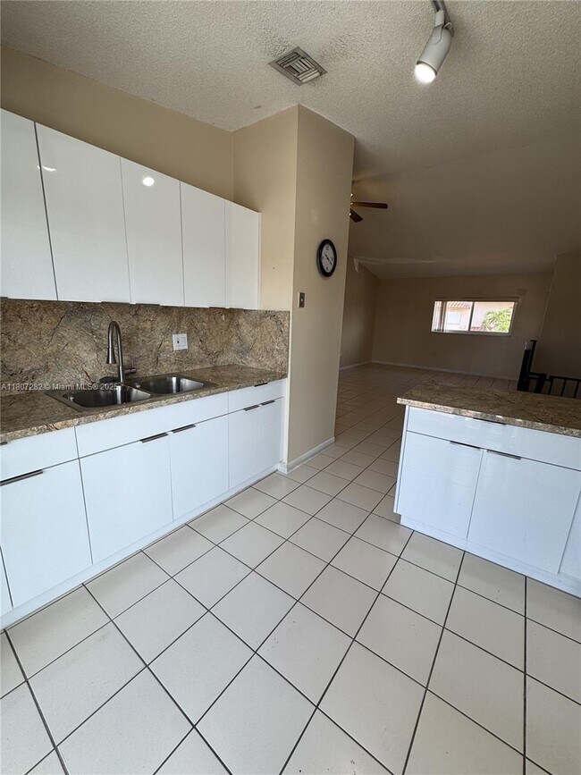Foto del edificio - 7603 W 29th Ln