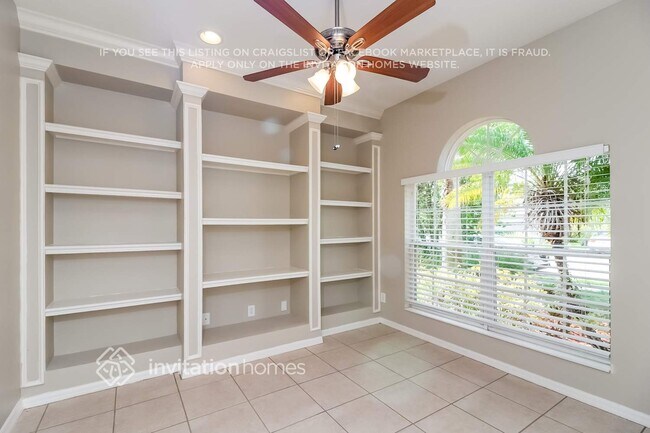 Foto del edificio - 6006 35th Ln E
