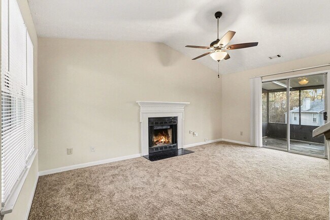 Foto del edificio - 3 Bedroom 2 Bath House