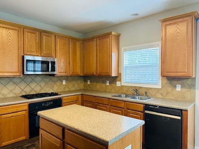 Foto del edificio - 3999 Elm Trace Dr