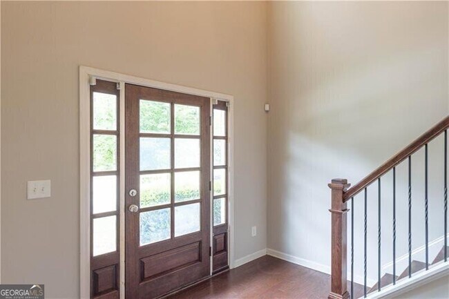 Foto del edificio - 772 Hawkins Creek Dr
