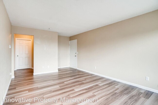 Building Photo - 4633 SW Huber St
