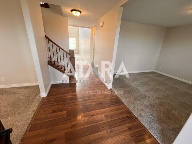 Foto del edificio - 7845 Ruby Valley Dr