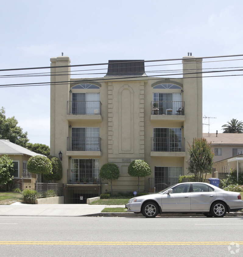 Foto del edificio - 11482 Moorpark St