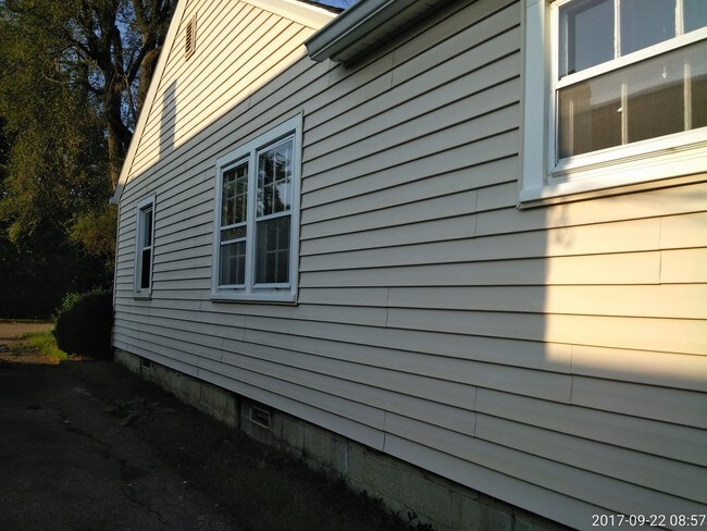 Foto del edificio - 4656 Stratford Ave