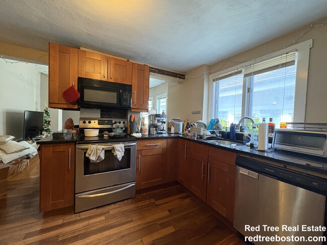 Foto del edificio - 72 Hillside St