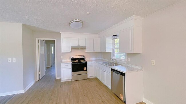 Foto del edificio - 122 Barnesville Rd