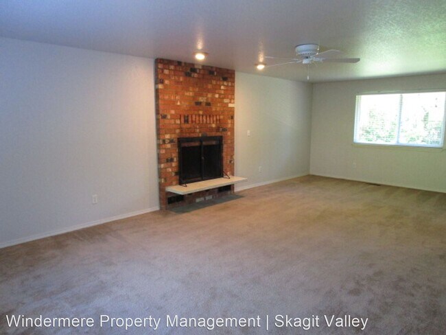 Foto del edificio - 3 br, 2.5 bath House - 4101 Pueblo Heights