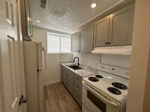 Building Photo - 2350 W 6000 S