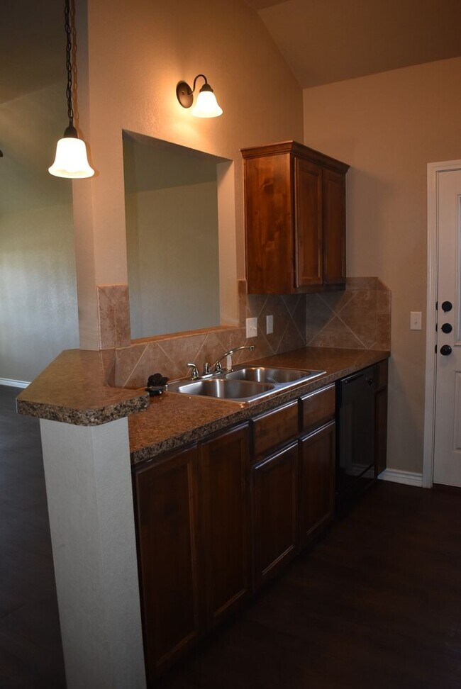 Foto del edificio - 1808 Seminole Cir