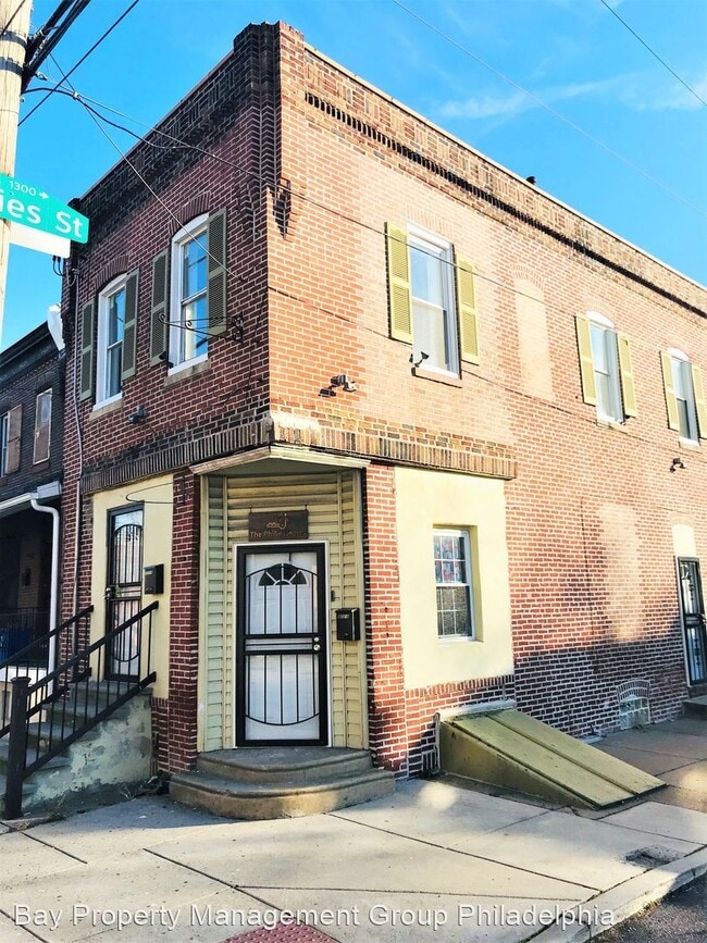Building Photo - 1 br, 1 bath House - 3012 Wharton St 2nd FL