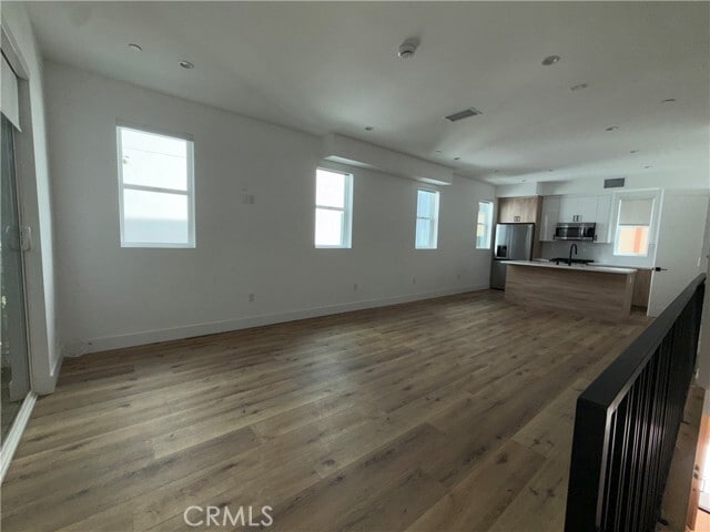 Building Photo - 5042 Laurel Canyon Blvd