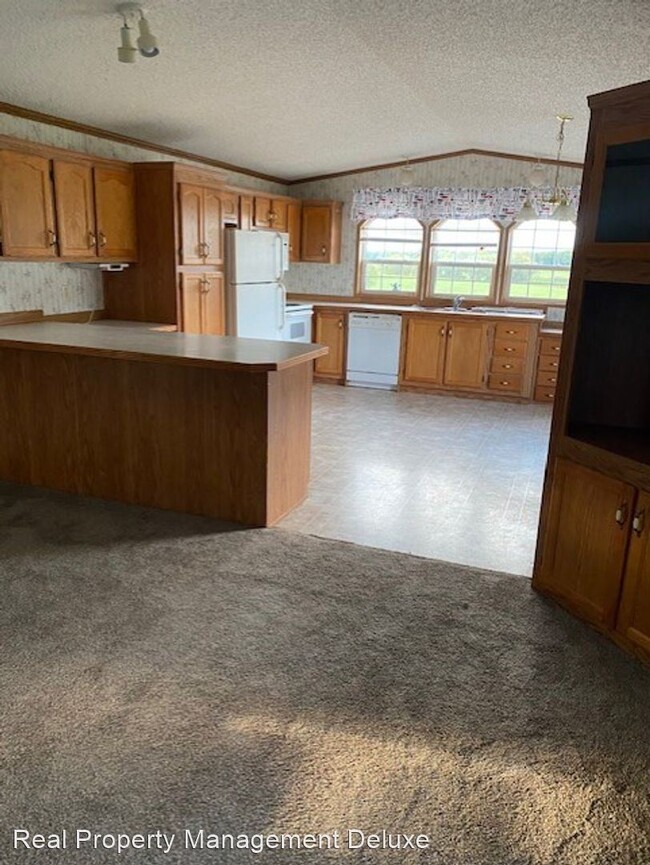 Foto del edificio - 3 br, 2 bath House - 101 60th Ave
