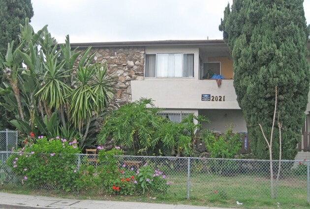 Primary Photo - 2021 Chariton St