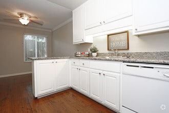 Interior Photo - The Meridian