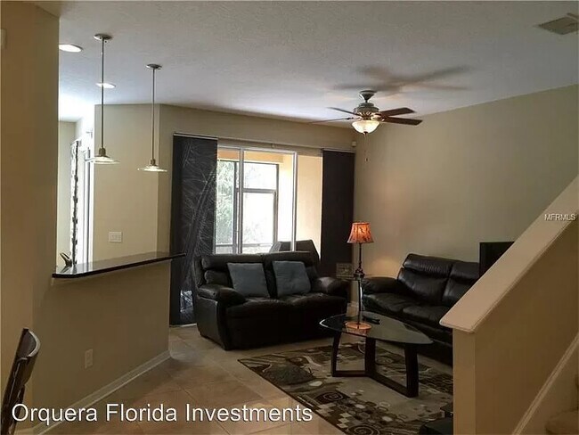 Building Photo - 8277 Villa Grande Ct