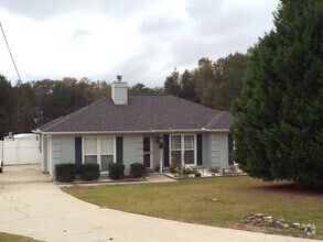 Building Photo - 107 Lee Road 551