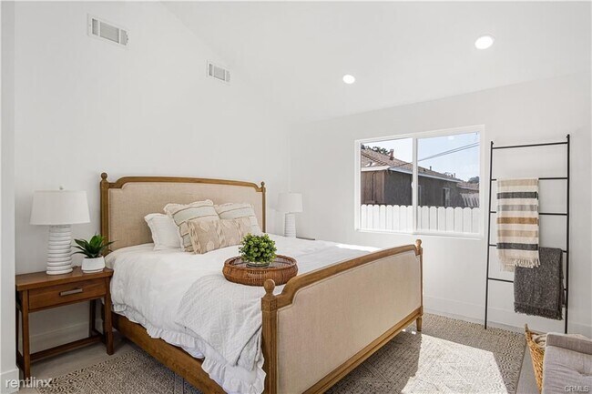 Foto del edificio - 3 br, 2.5 bath House - 2617 Armour Ln