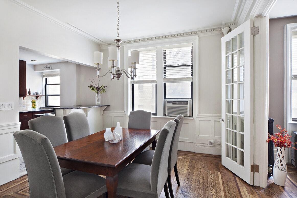 Primary Photo - 532 W 111th St
