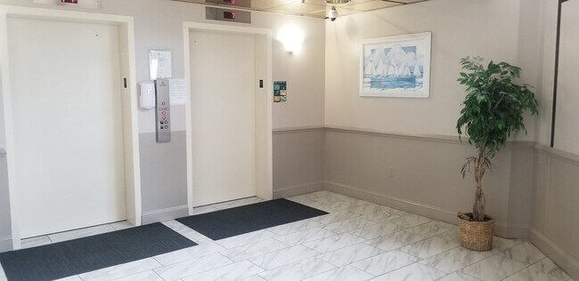 Foto del edificio - 90 Quincy Shore Dr