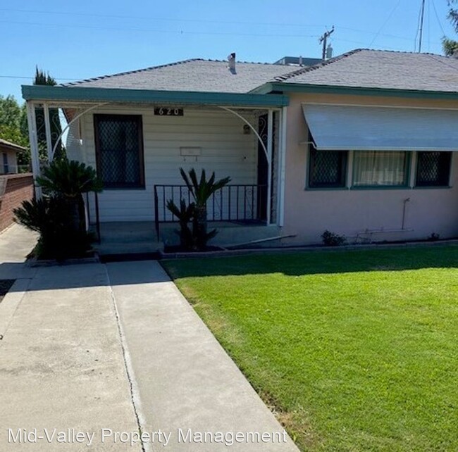 Building Photo - 3 br, 1 bath House - 620 N. Beatrice Drive