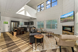 Building Photo - 532 Warbonnet Wy