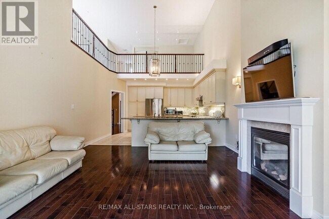 Photo du bâtiment - 114 Lakeside Vista Way