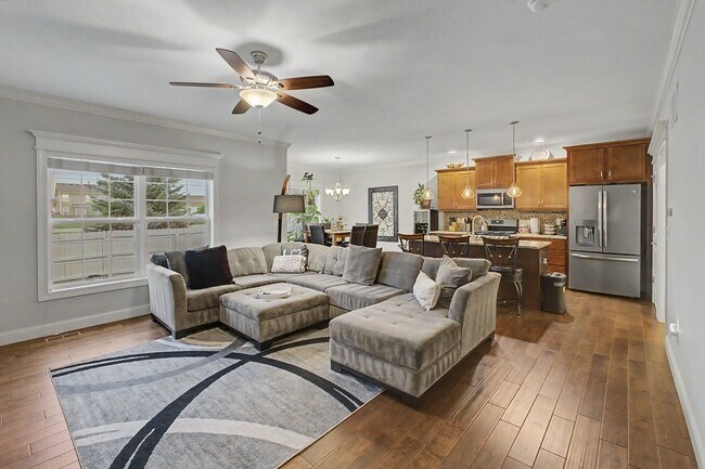 Building Photo - Spacious 4-Bedroom, 3.5-Bathroom Townhome & 2-Car Garage-West Champaign