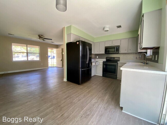 Building Photo - 3 br, 2 bath House - 980 White Circle