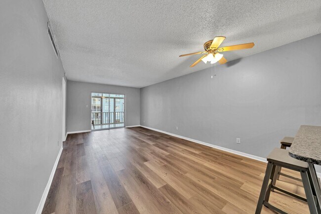 Foto del edificio - 3857 Indian Trail