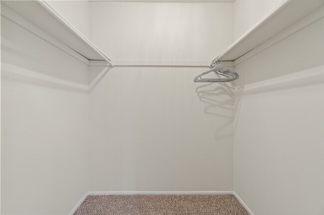 Amplio vestidor - Apartments at Bel Air
