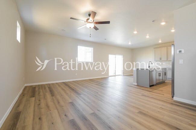 Foto del edificio - 17923 E 94th Pl