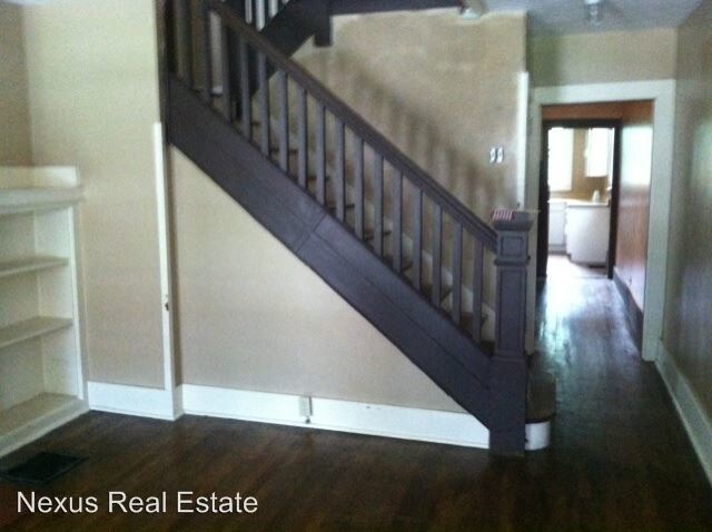 Building Photo - 1531 Dormont Ave