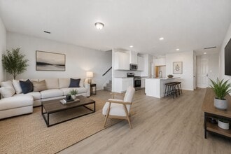 Building Photo - 27806 Western Crk Ct